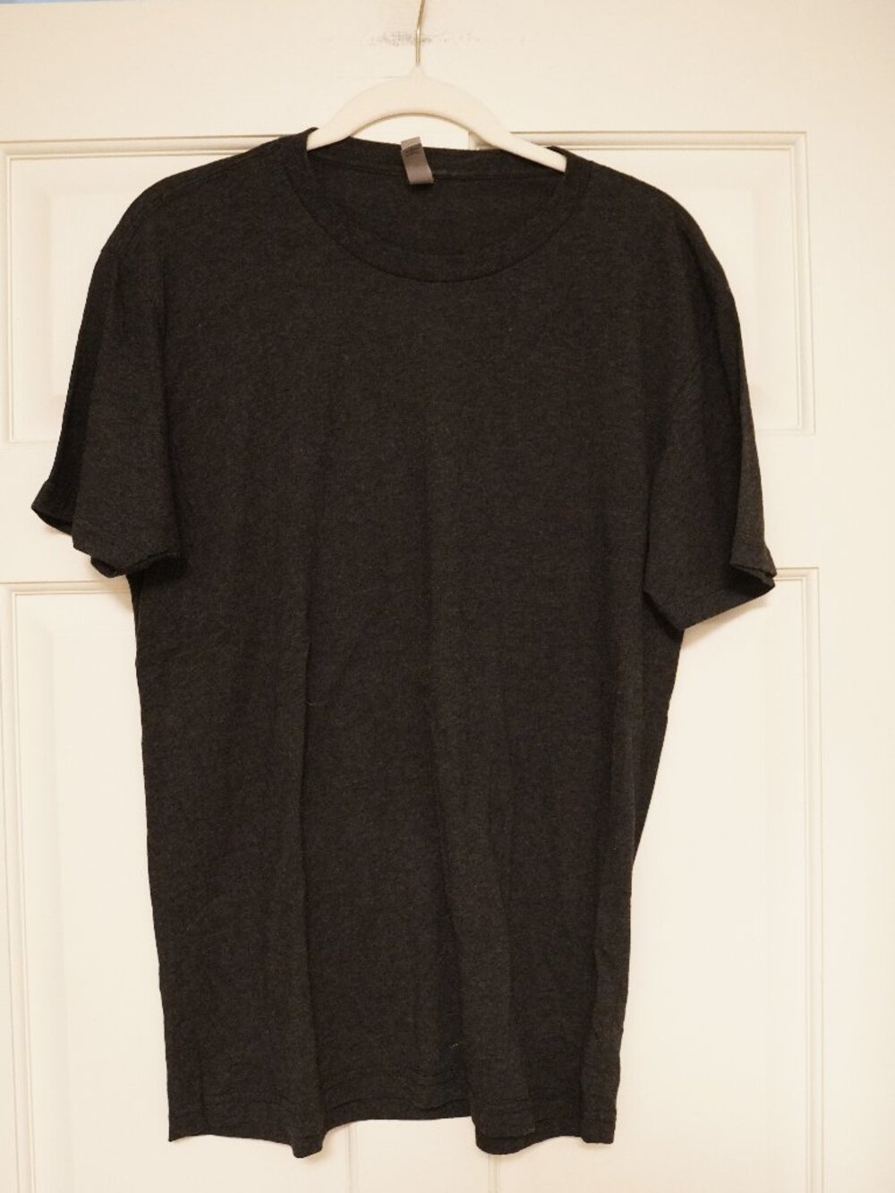 Men's Next Level Apparel Heather Charcoal Crew Neck Tee Size Large